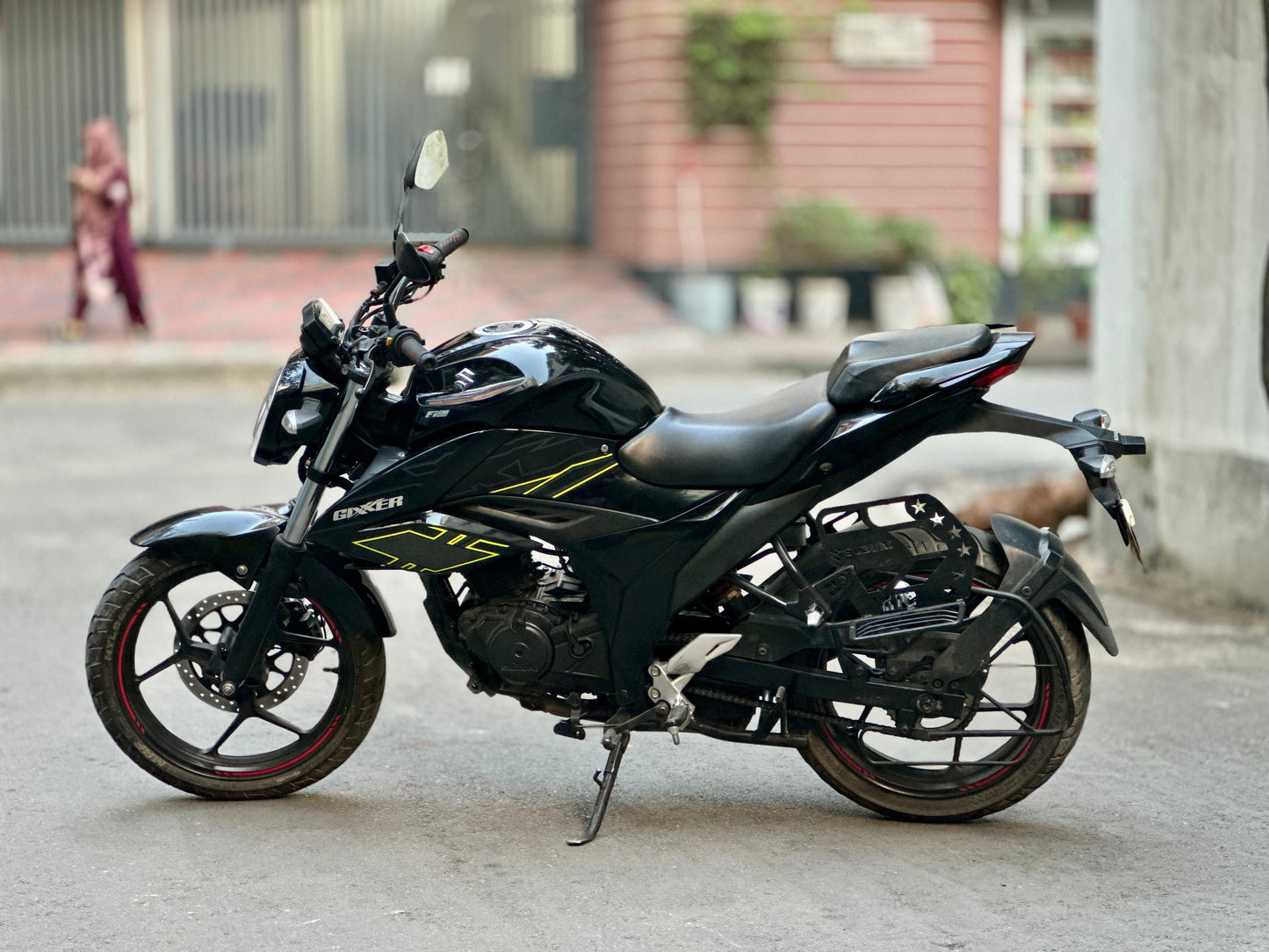 Suzuki Gixxer Fi ABS, Mileage 18400 KM