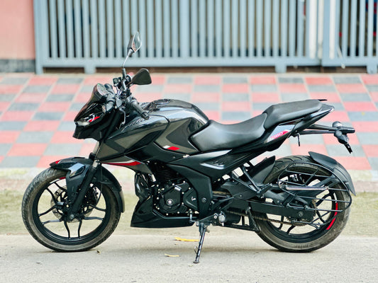 Bajaj N160 Carburettor, Mileage 6300 KM