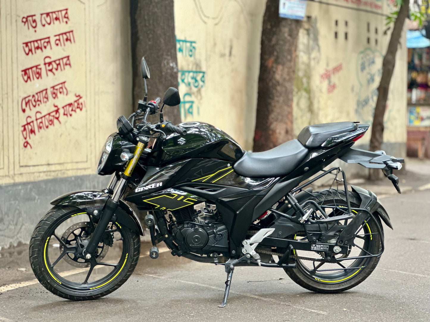 Suzuki Gixxer Carburettor, Mileage 4100 KM