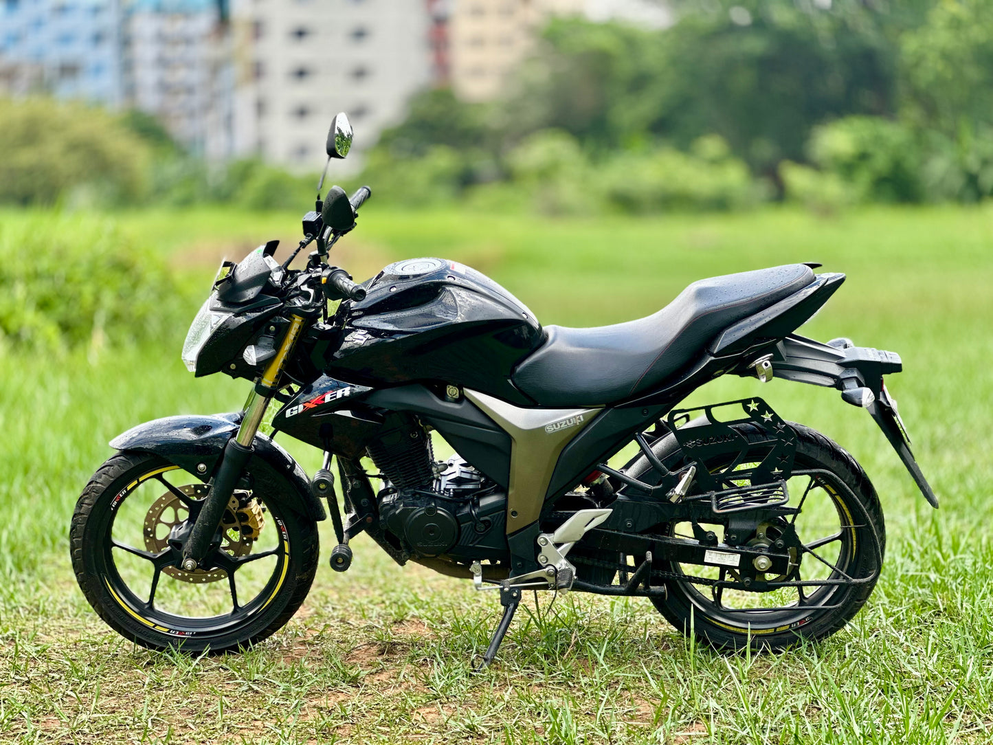 Suzuki Gixxer Monotone, Mileage 7650 KM