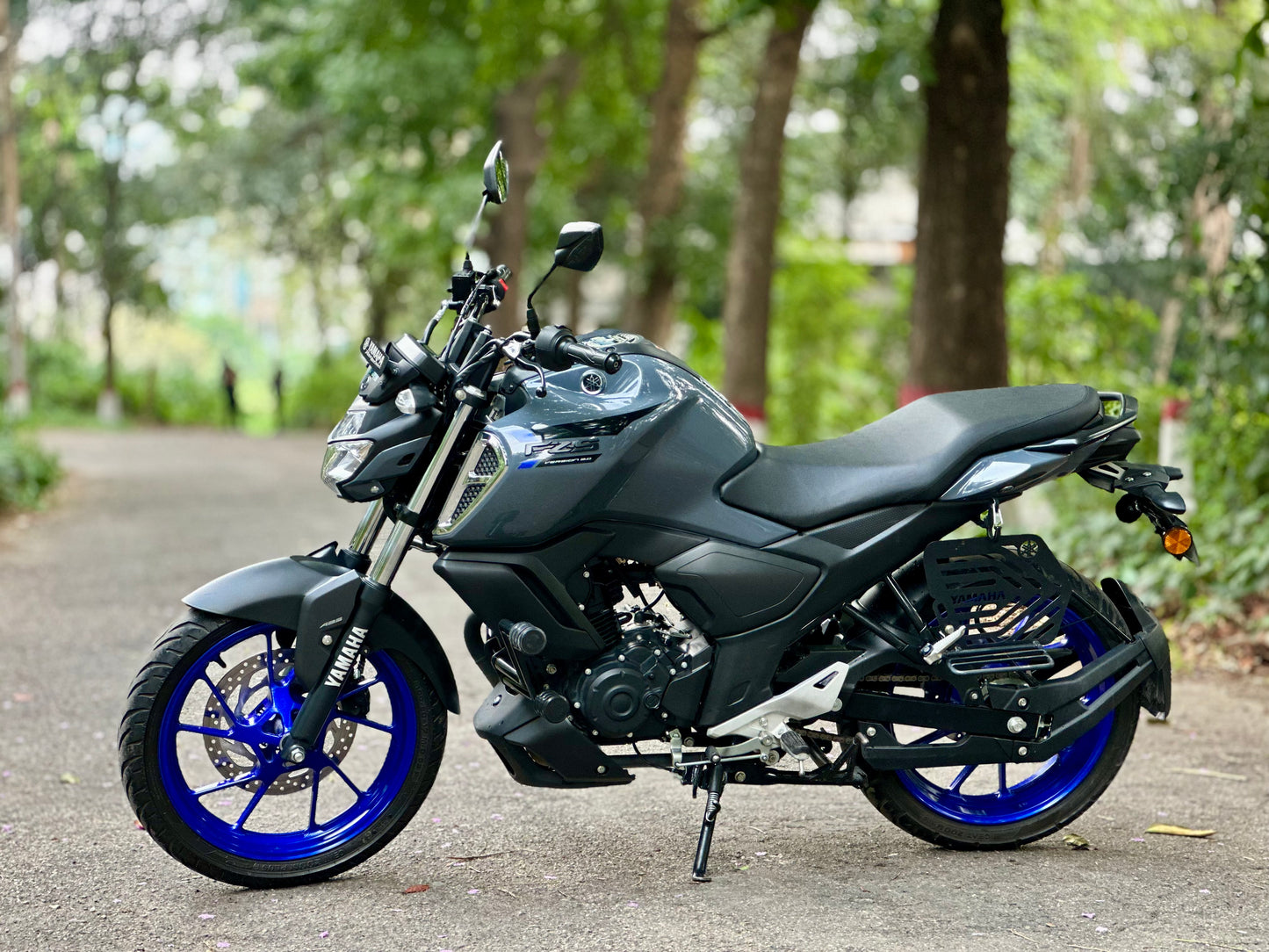 Yamaha FZ-S V3 Deluxe, Mileage 5300 KM