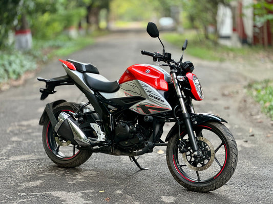 Suzuki Gixxer Fi Disk, Mileage 1980 KM