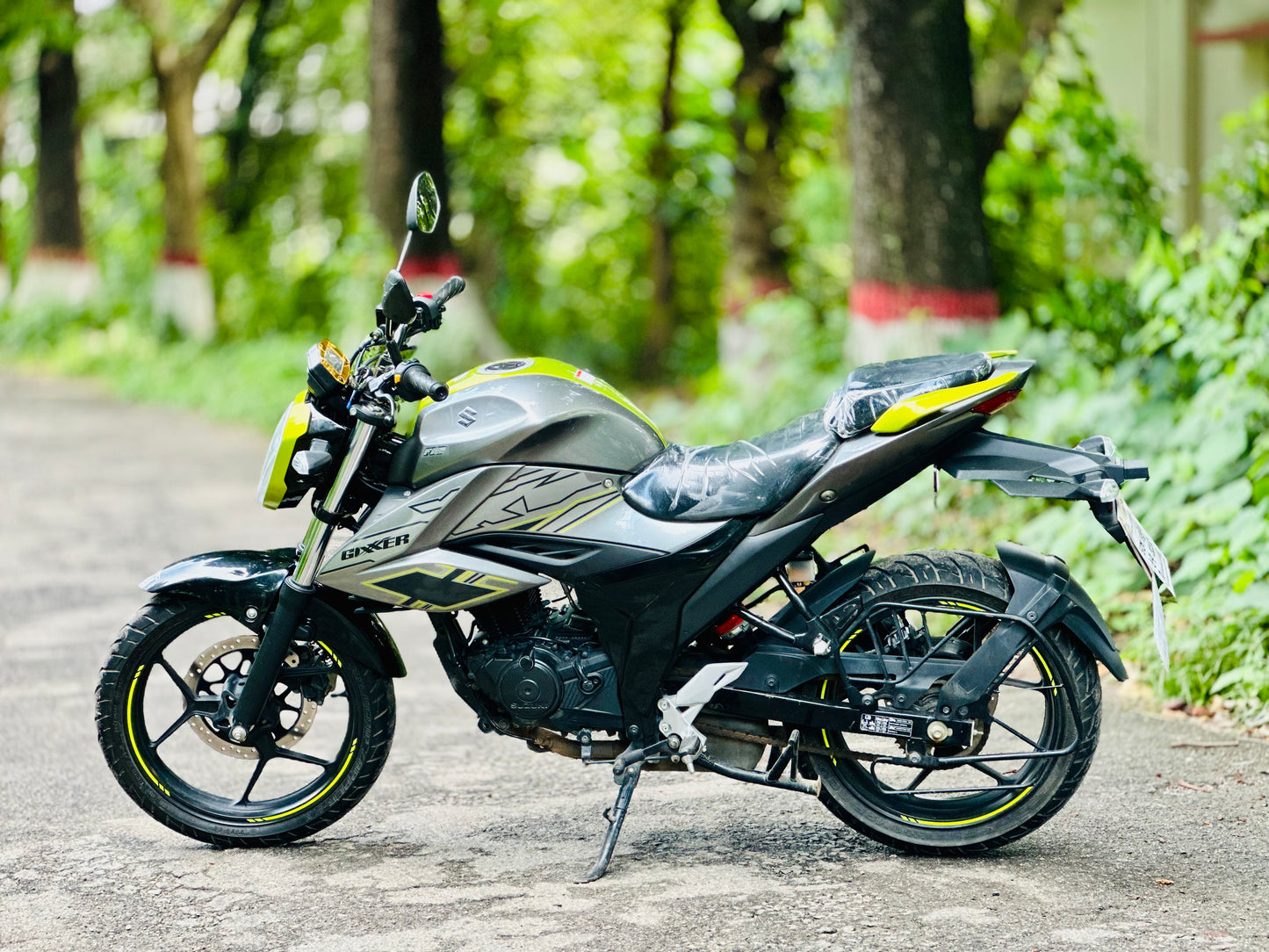 Suzuki Gixxer Fi Disc, Mileage 2800 KM