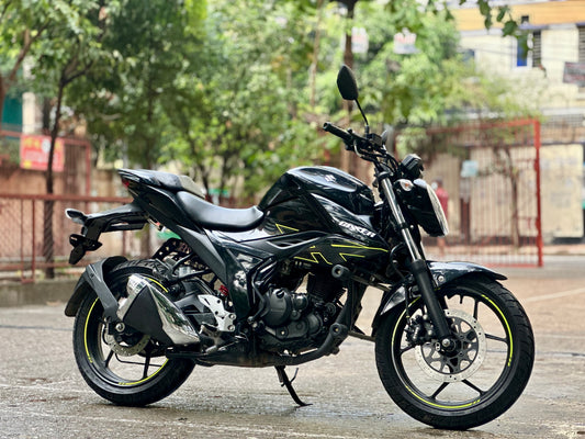 Suzuki Gixxer Carburettor, Mileage 4700 KM