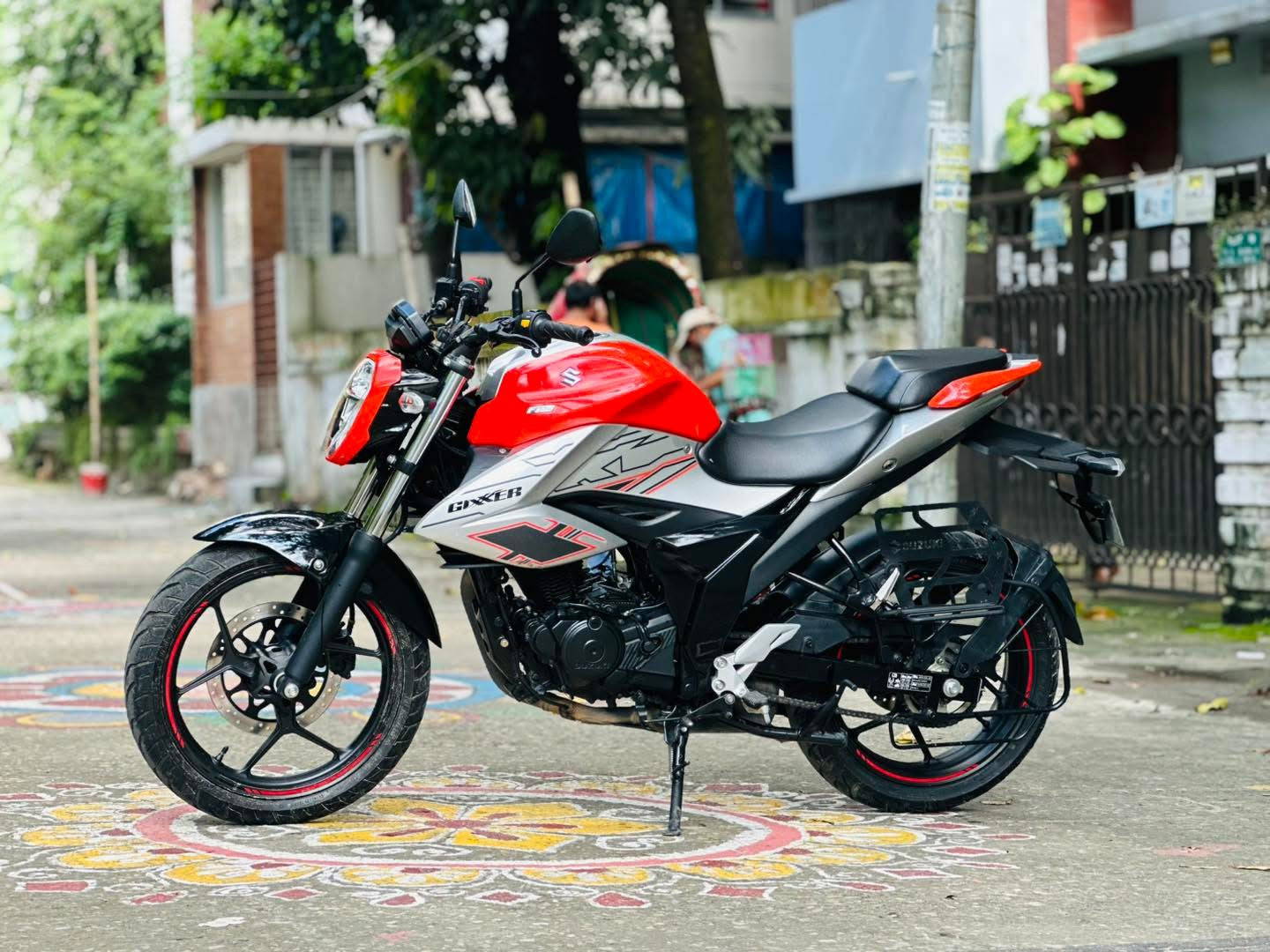 Suzuki Gixxer Fi Disk, Mileage 4500 KM